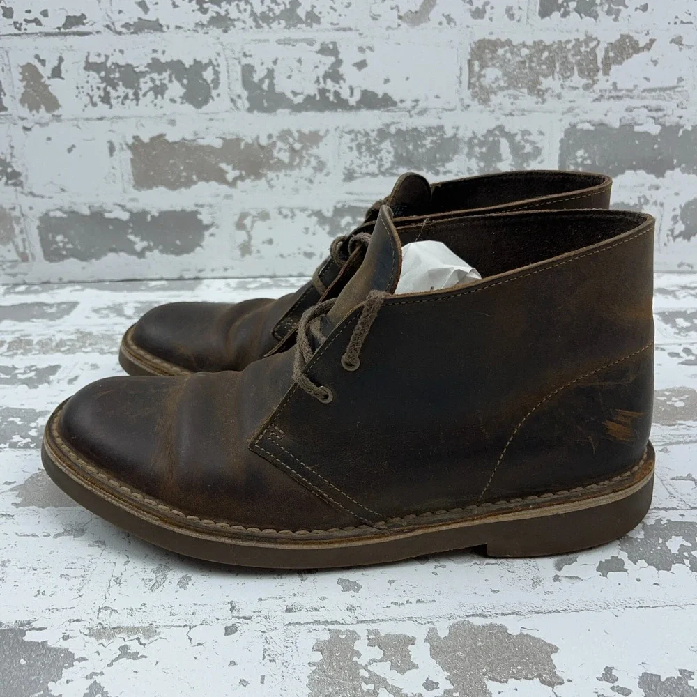 Clarks Chukka Ankle Boots Men 9 Brown Leather Dress‎ 2 Eyelet Lace Up Adult